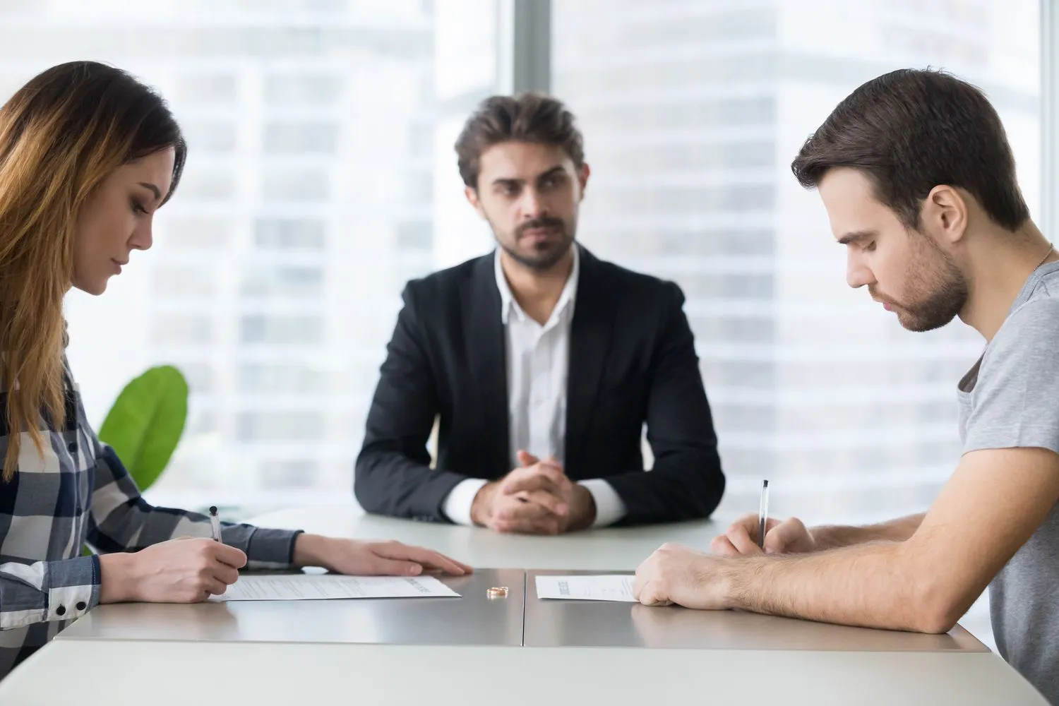 How EH Mediation Guides Couples Toward Fair and Balanced Outcomes Sittingbourne